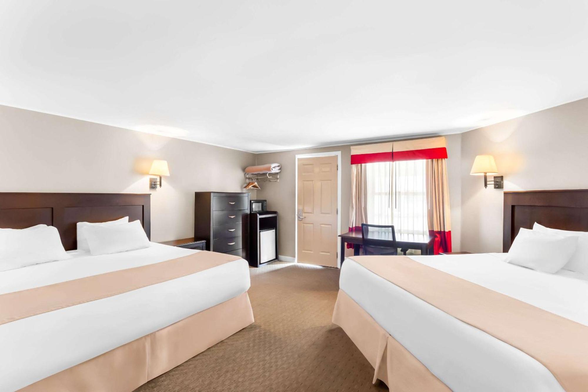 Rodeway Inn Gorham Exterior foto