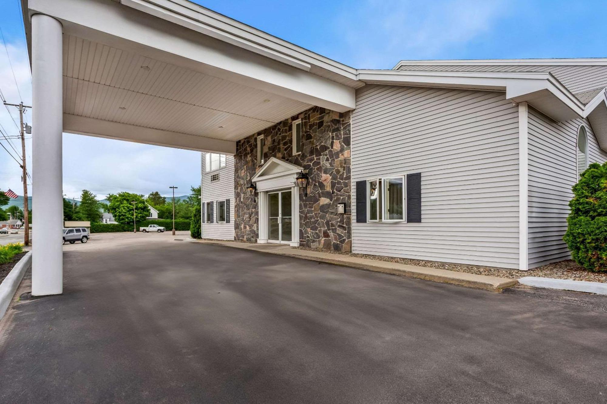 Rodeway Inn Gorham Exterior foto